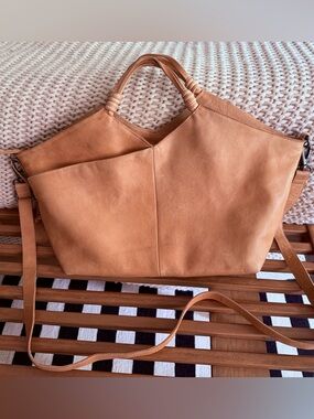 Latico Nelly crossbody tote